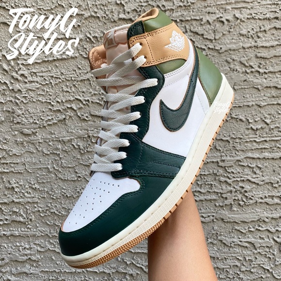 🐸NEW🐸 CUSTOM AIR JORDAN 1 RETRO HI - Picture 4 of 16